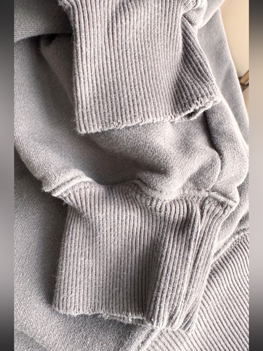 American Eagle Nirvana Sweatshirt Grey Blue Graphic Crewneck Oversized Slouchy M - Picture 9 of 10
